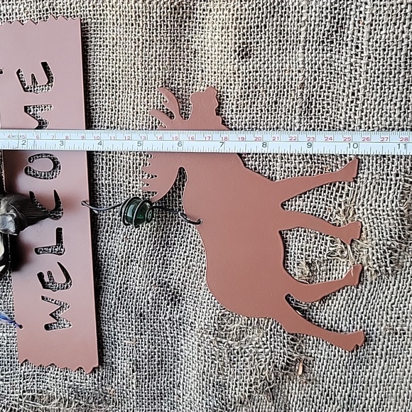 Welcome Sign - Picture 4 of 5